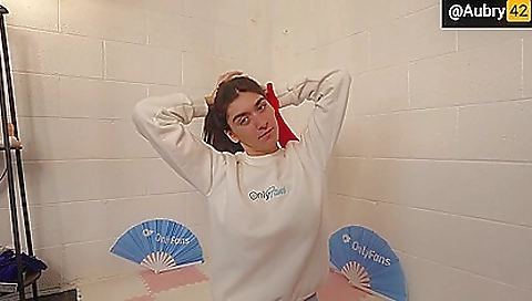 Your Nympho Girlfriend Vol.41